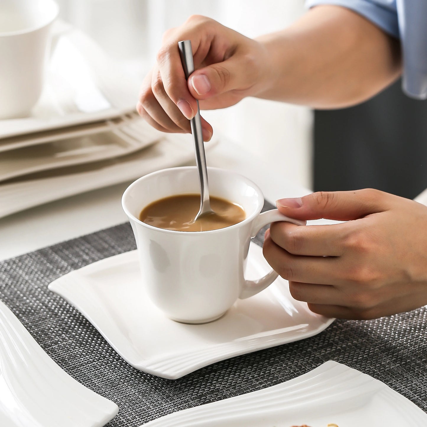 White Porcelain Dinnerware Set - HOMELIVING